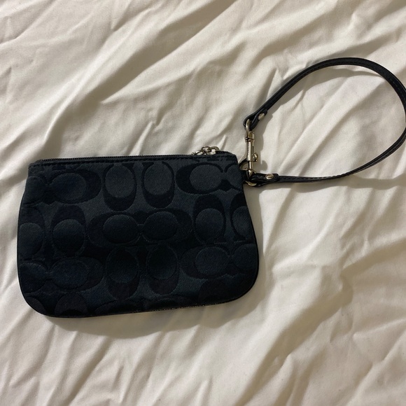 COACH designer black and purple wristlet bag wallet pre loved nice - Picture 3 of 8